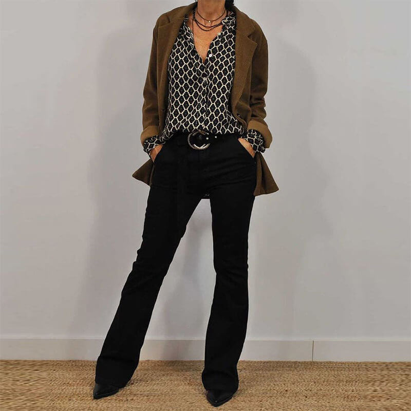 Elegante Damenbluse mit Ethno-Print – Stilvoll & Zeitlos
