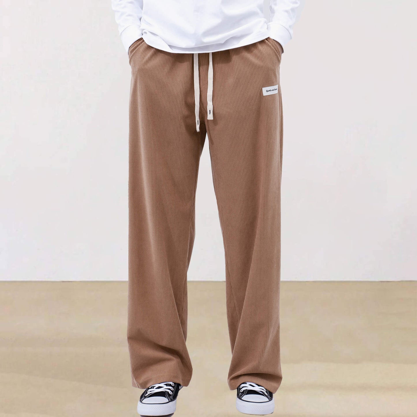 Lässige Herrenhose: Komfort trifft auf modernen Stil