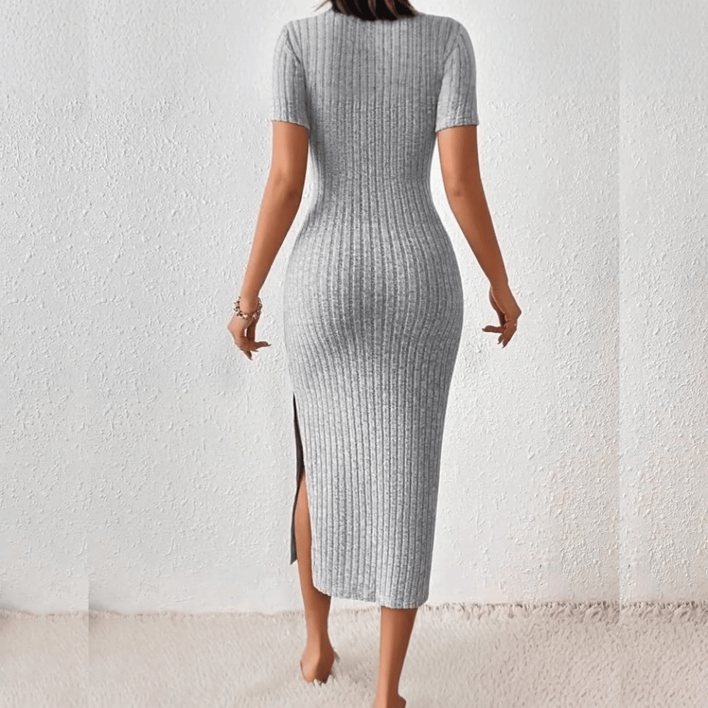 Elegantes Strickkleid für Damen: Figurbetont & bequem