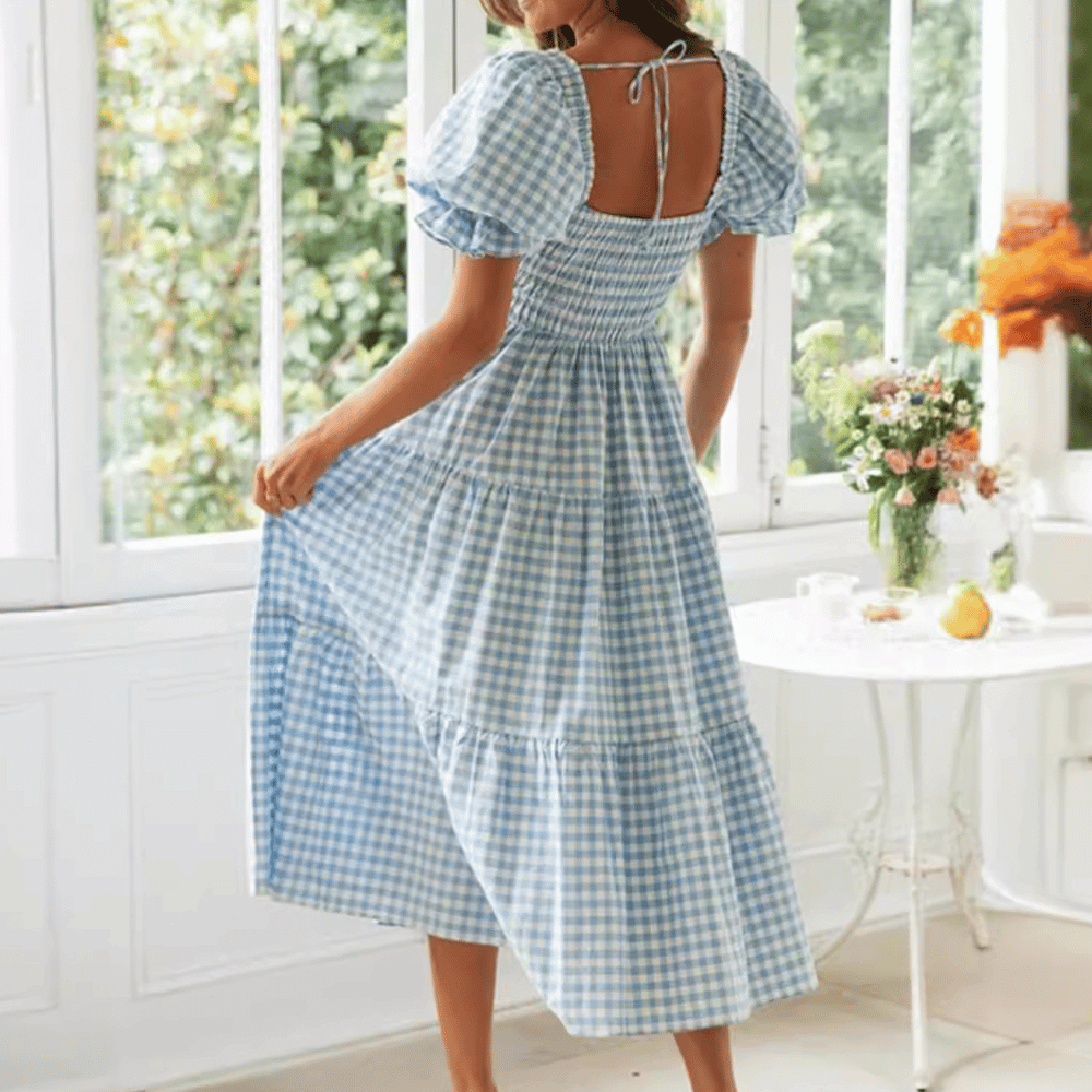 Luftiges Damen Sommerkleid mit Karomuster: Verspielt & charmant