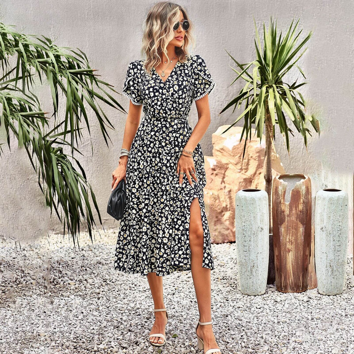 Midi Damen Sommerkleid mit Bindegürtel: Elegant & erfrischend verspielt