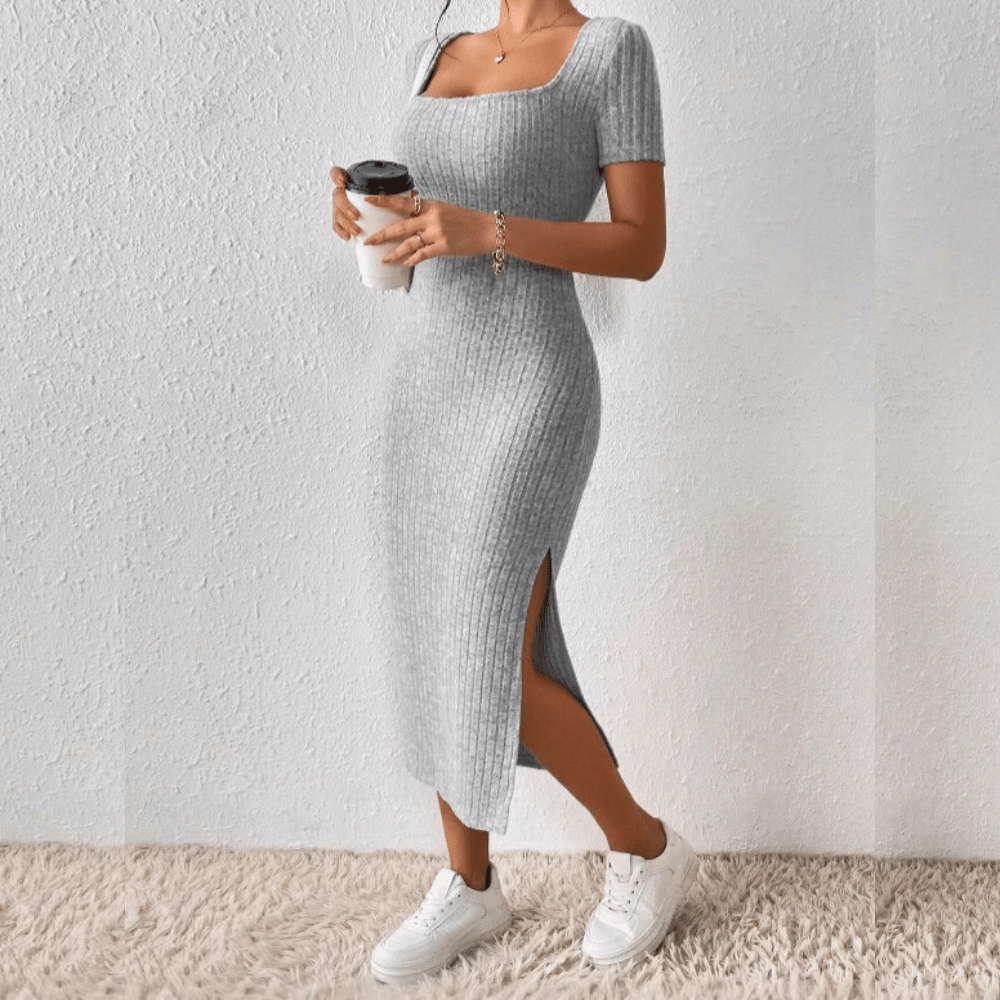 Elegantes Strickkleid für Damen: Figurbetont & bequem