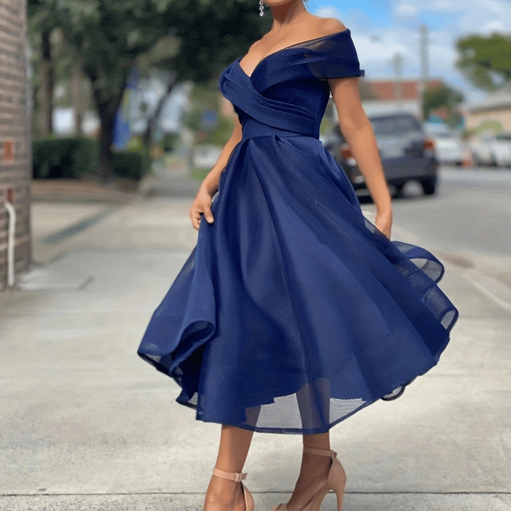 Bequemes Off-Shoulder-Midikleid für Damen: Eleganz & femininer Schwung