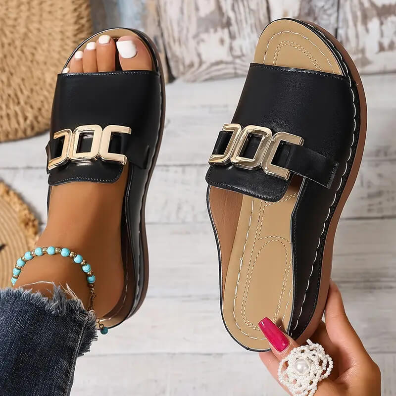 Elegante Pantoletten für Damen: Minimalistischer Chic & maximaler Komfort