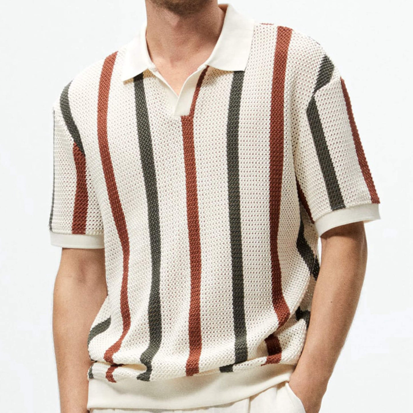 Gestreiftes Strick-Poloshirt für Herren: Retro & Stilvoll