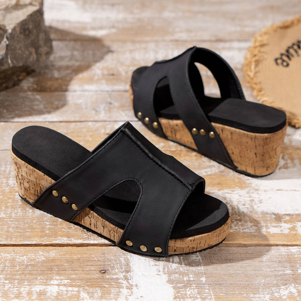 Trendige Keilsandalen für Damen: Bequemer Chic für den Sommer