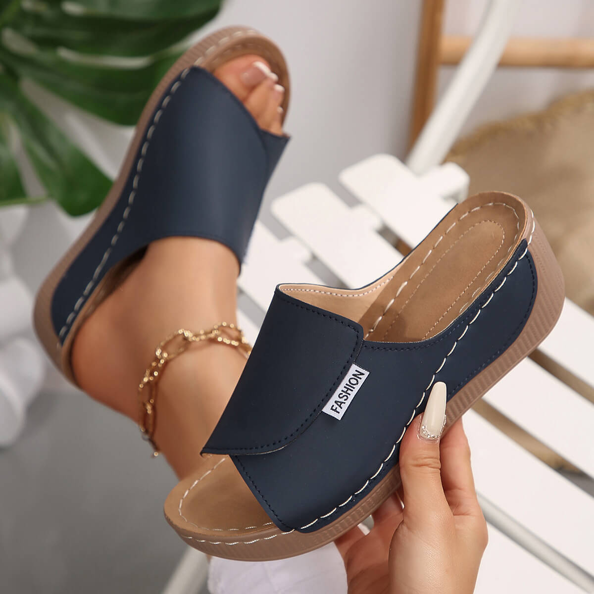 Komfortable Damen Slipper: Bequem & stilvoll