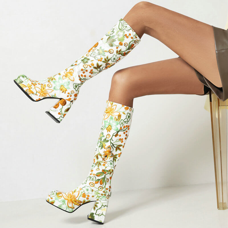 Florale Stiefel für Damen: Bequem & elegant