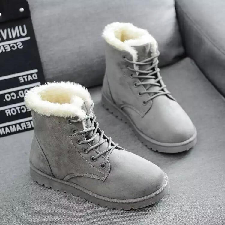 Bequeme und elegante Stiefel für Damen