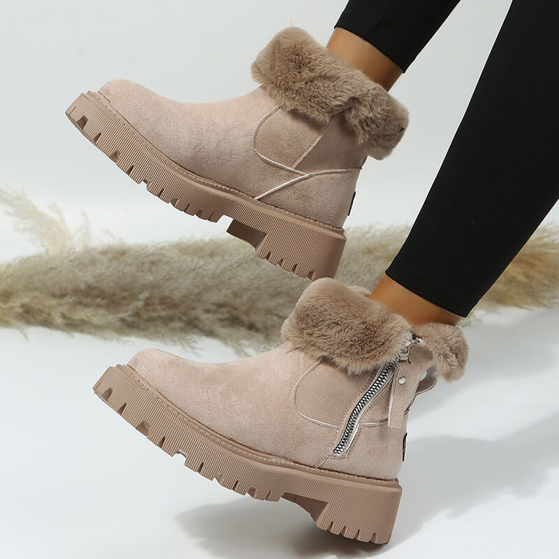 Elegante und warme Damenstiefel mit Fellbesatz