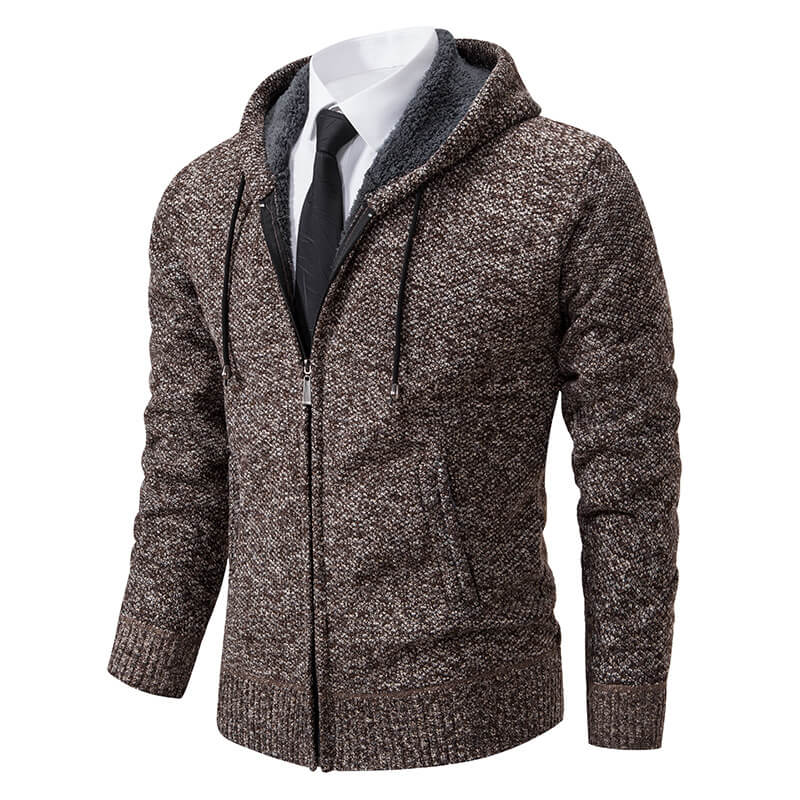 Gemütliche Herren-Strickjacke mit Kapuze