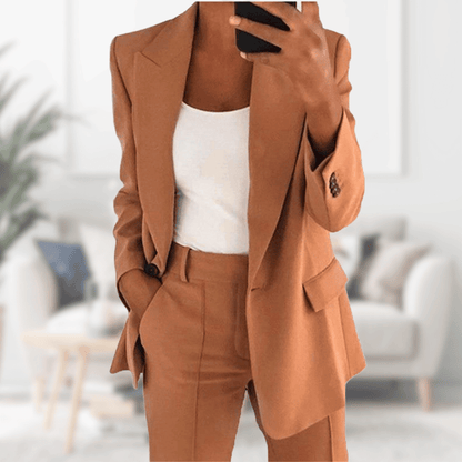 Lena - Der elegante und hochwertige Anzug