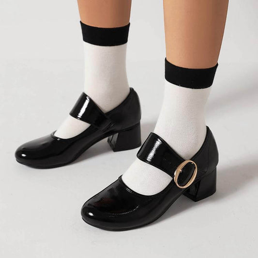 Vintage-Riemchenpumps für Damen: Feminine Eleganz mit Retro-Flair