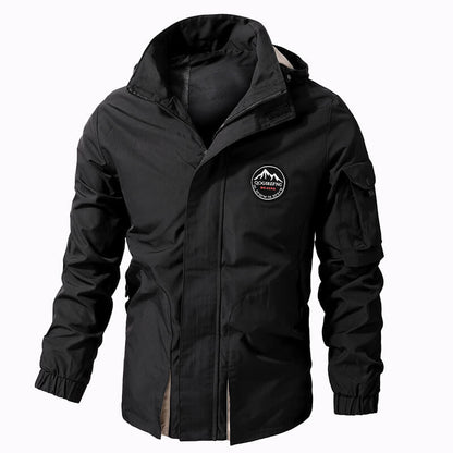 Outdoor-Herrenjacke mit sportlichem Design