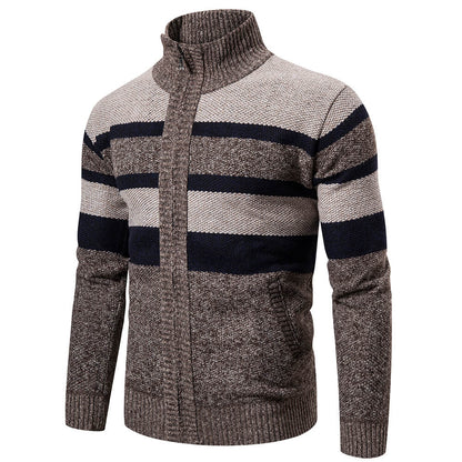 Herren-Strickjacke mit Reißverschluss und Streifenmuster