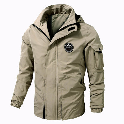 Outdoor-Herrenjacke mit sportlichem Design