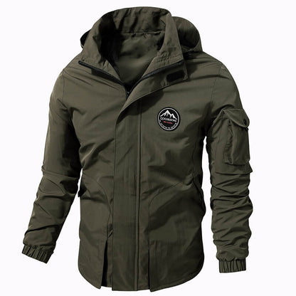 Outdoor-Herrenjacke mit sportlichem Design