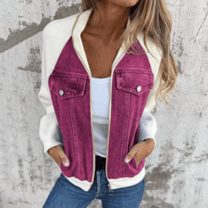 Sommerliche Damen Denim-Jacke mit Strickärmeln: Casual trifft Coolness