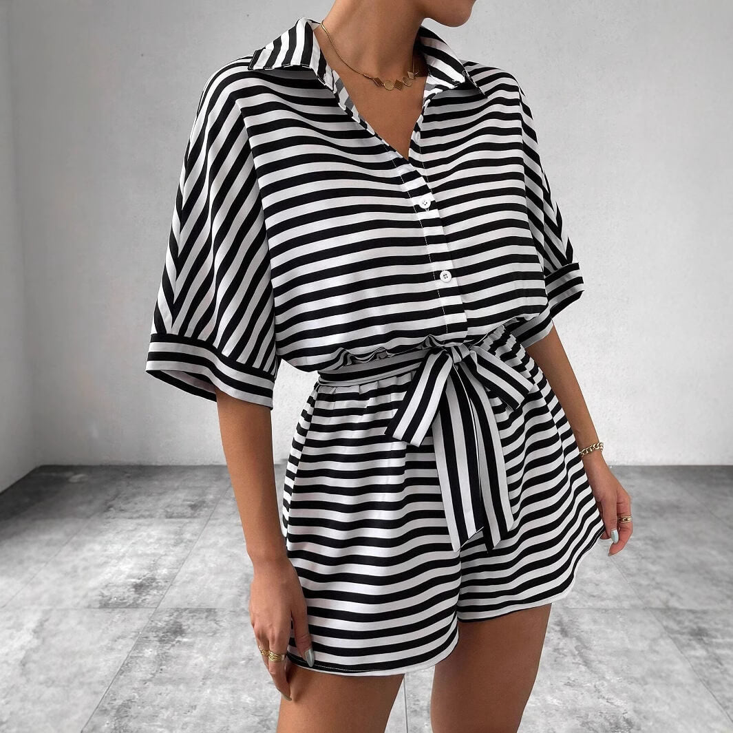 Damen Jumpsuit im Boho-Stil: Luftig, lässig und voller Sommerlaune