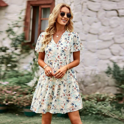 Romantisches Sommerkleid mit Blumenmuster