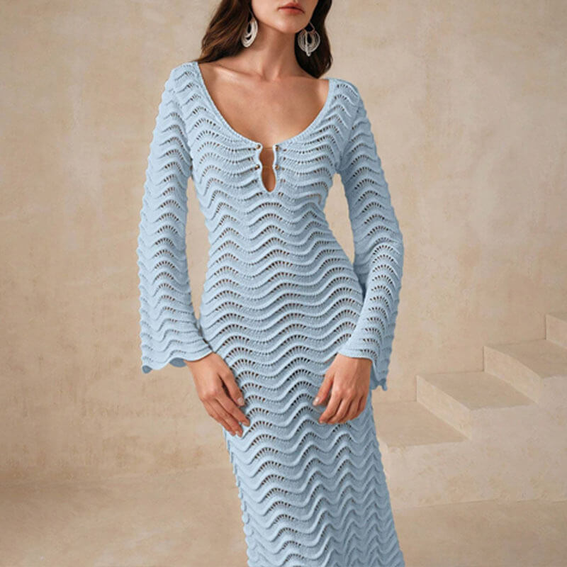 Bequemes Damen Strickkleid mit Wellenstruktur: Eleganz trifft Boho-Chic