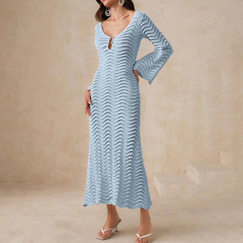 Bequemes Damen Strickkleid mit Wellenstruktur: Eleganz trifft Boho-Chic
