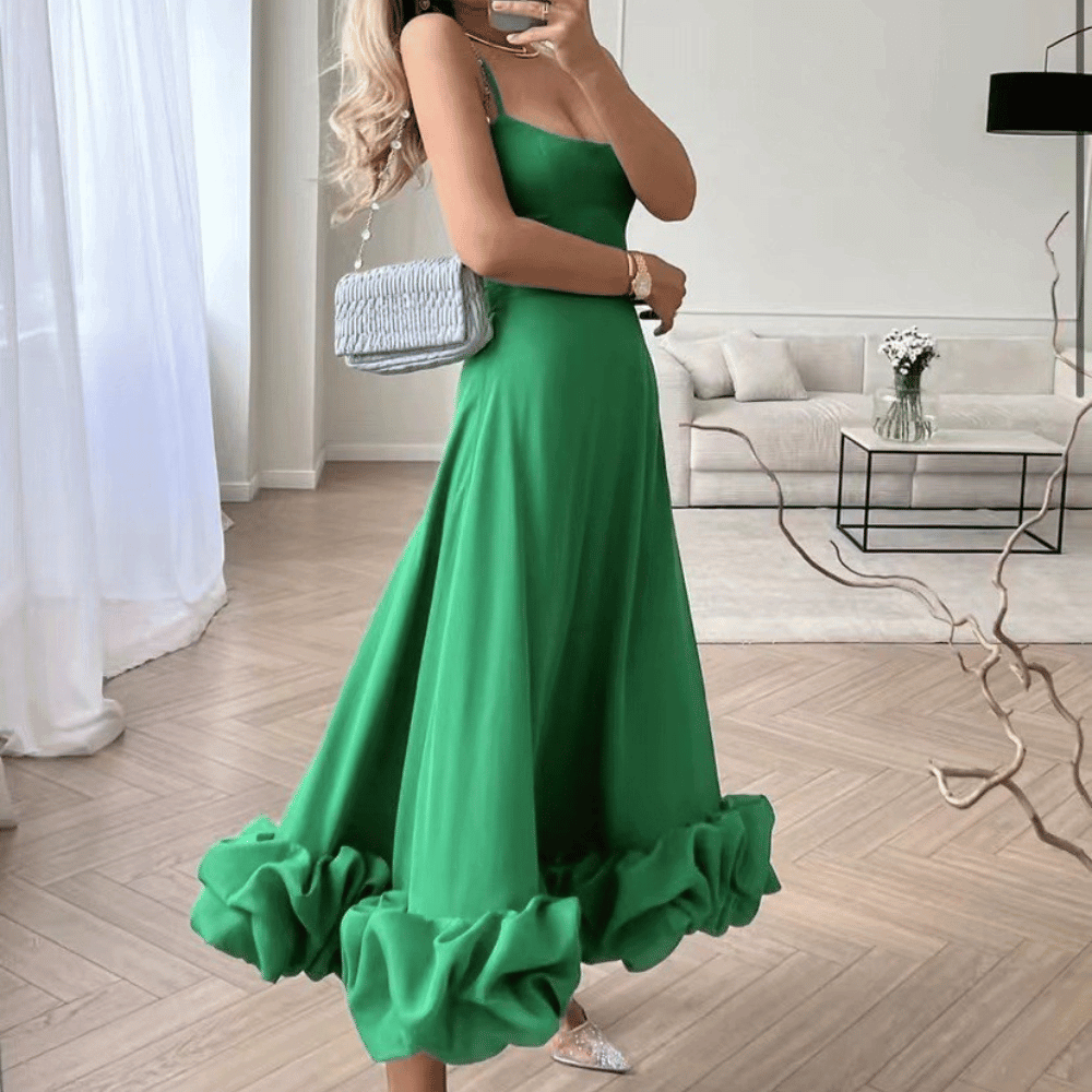 Romantisches Midikleid für Damen: Zarte Träger & verspielter Volantsaum