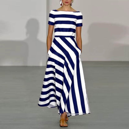 Elegantes Damen Streifenkleid in A-Linie: Modern & Ausdrucksstark