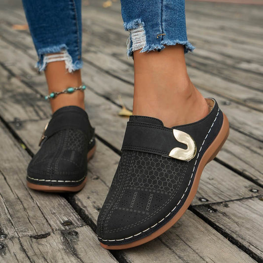 Bequeme Pantoletten für Damen: Komfort trifft auf raffiniertes Design