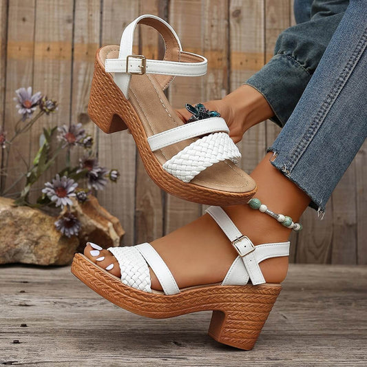 Geflochtene Damen Sandalen mit Blockabsatz – Sommerlicher Chic