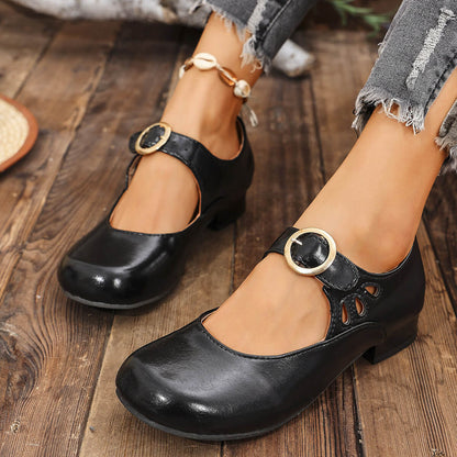 Klassische Riemchen-Sandalen für Damen: Feminine Eleganz mit Retro-Charme