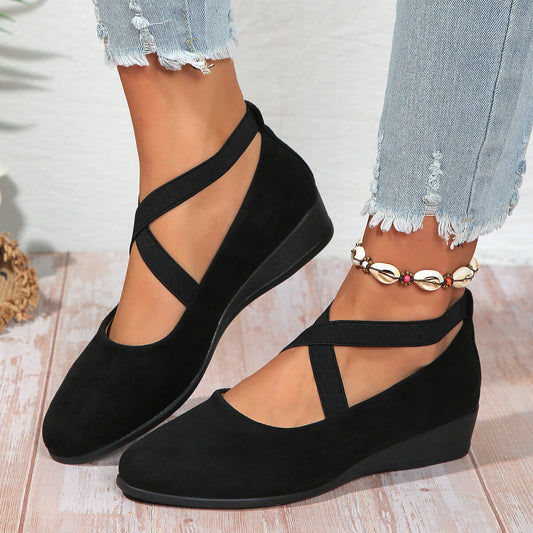 Komfortable Damen Ballerinas mit Keilabsatz: Elegant & Alltagstauglich