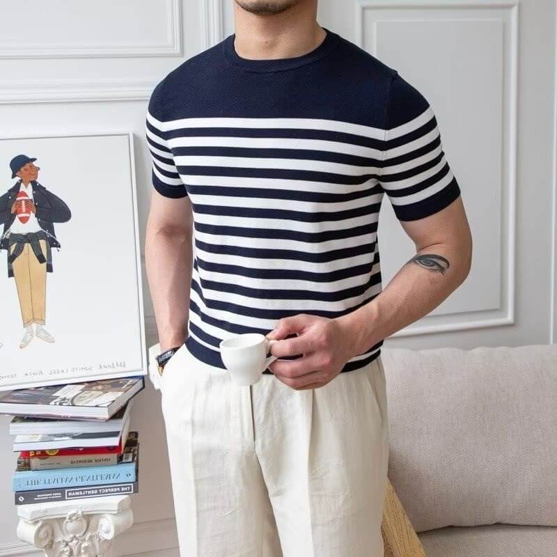 Gestreiftes Strick-T-Shirt für Herren: Stilvoll & Bequem