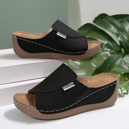 Komfortable Damen Slipper: Bequem & stilvoll