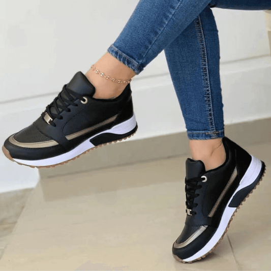 Bequeme Damen-Sneaker: Sportlicher Chic mit glamourösem Touch